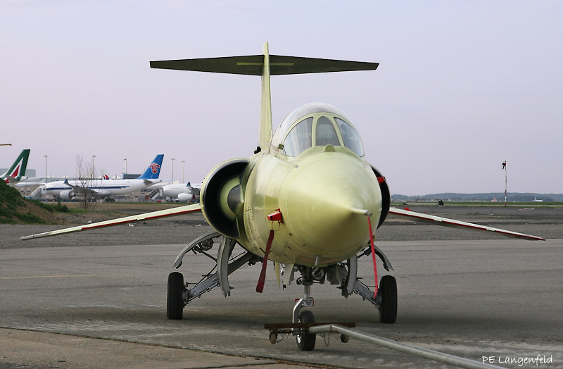 Factory new F104 1 (2)